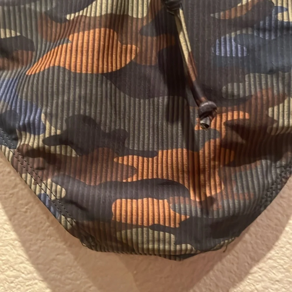 No Boundaries Juniors' V Swimsuit Bikini Bottom Camouflage Large